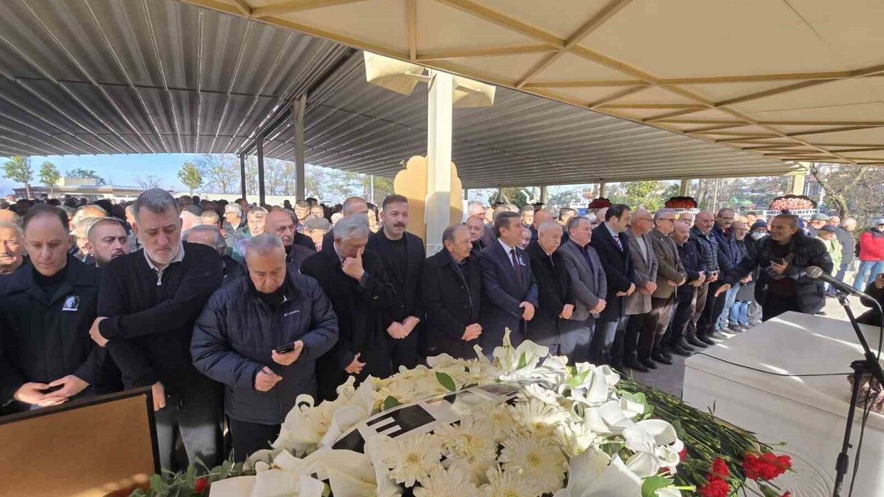 Zonguldak'ın Eski Belediye Başkanı Yüksel Aytaç Son Yolculuğuna Uğurlandı