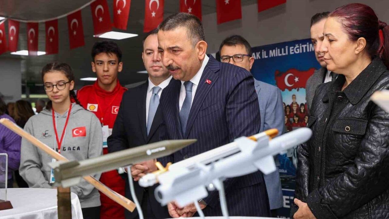 Zonguldak'ta Yerli ve Milli Teknolojiler Öğrencilere Tanıtıldı