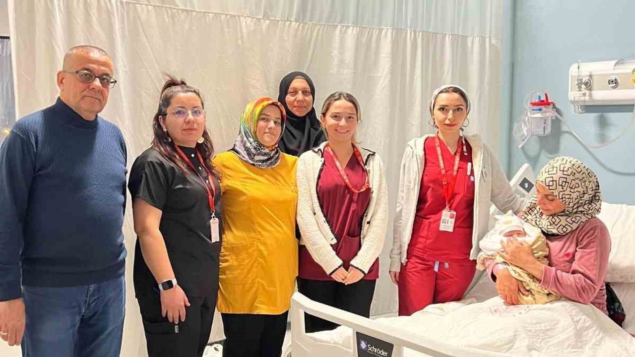 2026'nın İlk Bebeği Osmaniye'de Doğdu