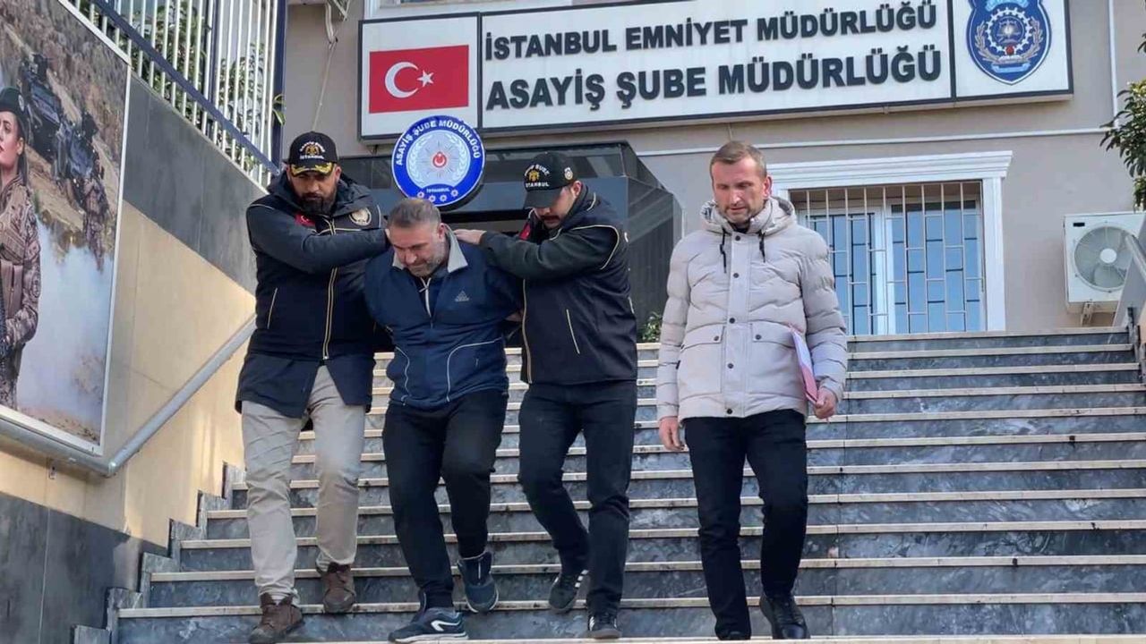 60 Yıl Hapis Cezası Alan Firari Hükümlü Sancaktepe'de Yakalandı