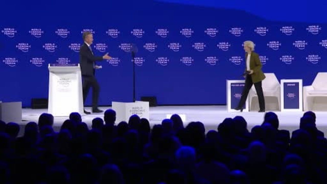 AB Komisyonu Başkanı Von der Leyen'den Grönland Vurgusu