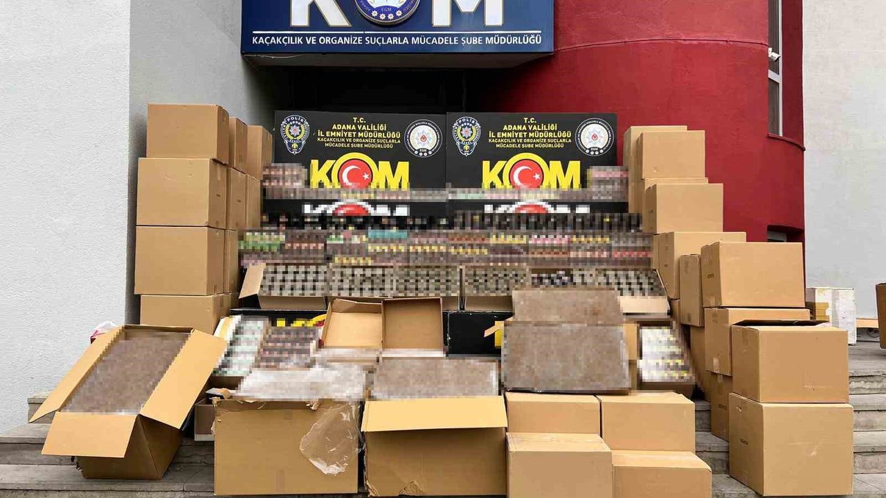 Adana'da Kaçak Tütün Operasyonu: İki Kişi Tutuklandı