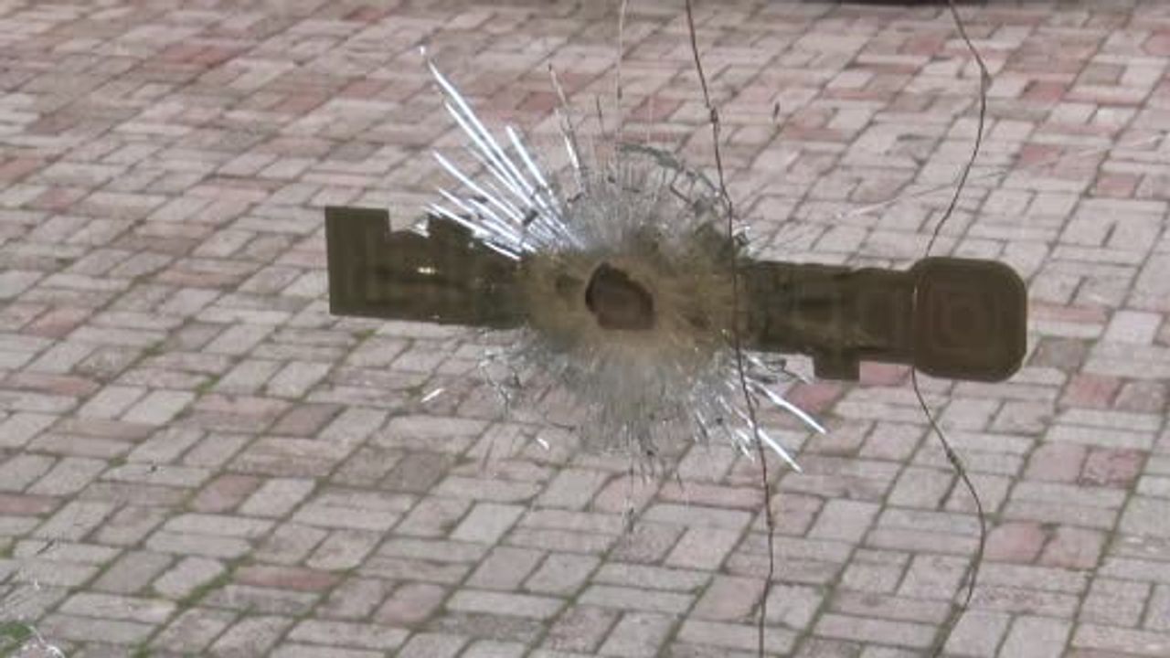 Adana'da Kadın Giyim Mağazasına Silahlı Saldırı