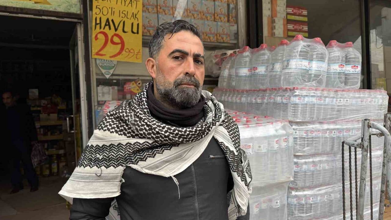 Adana'da Marketçi Haraçla Tehdit Edildi