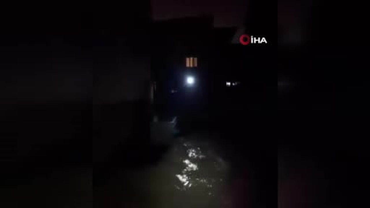 Adana'da Sağanak Yağış Sonrası Kurtarma Operasyonu