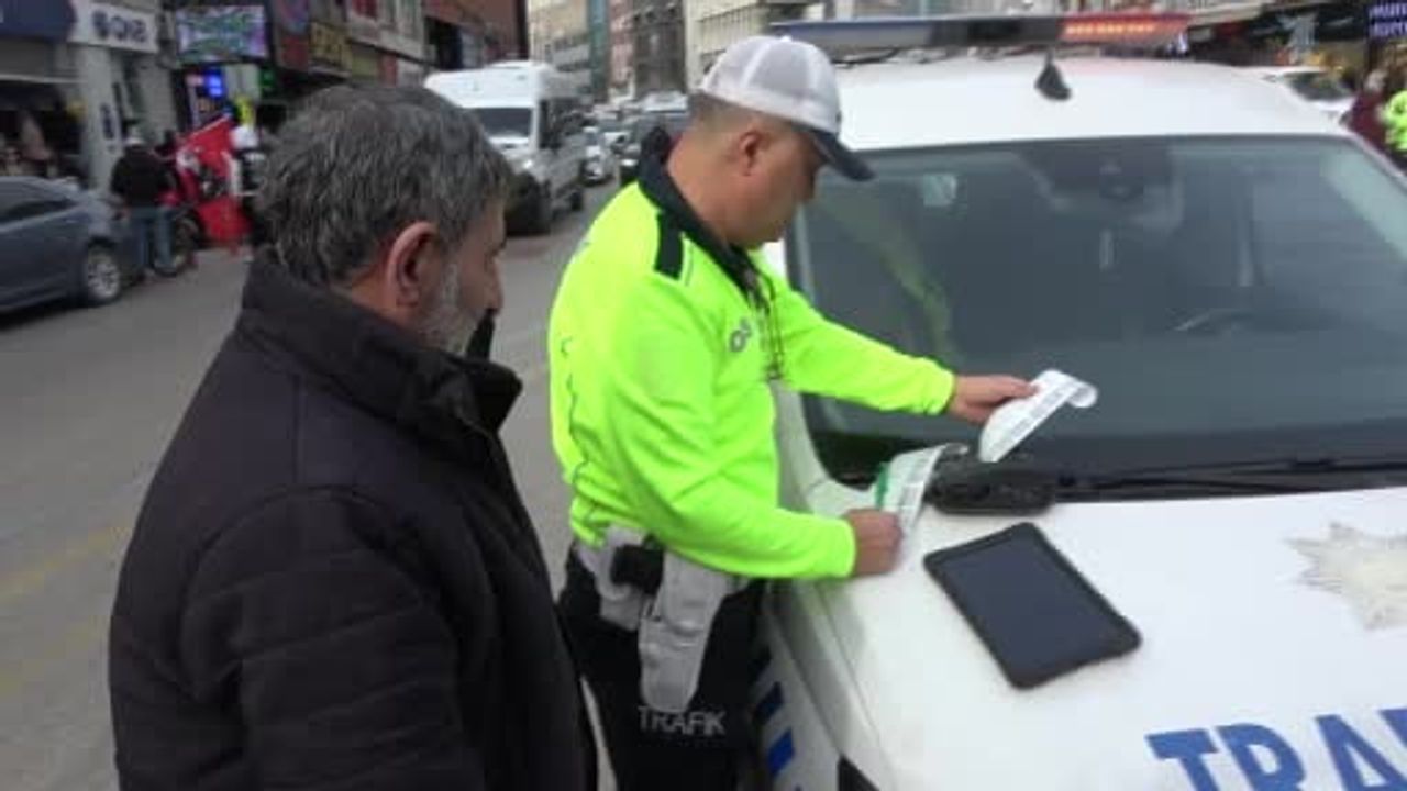 Adana'da Trafik Denetimi: Gereksiz Korna Ceza Yağmuru