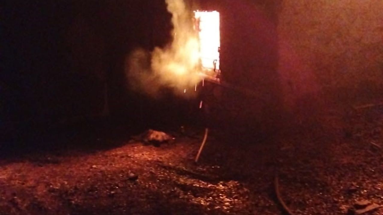 Adana’da Yangın: Ev ve Ahır Kül Oldu