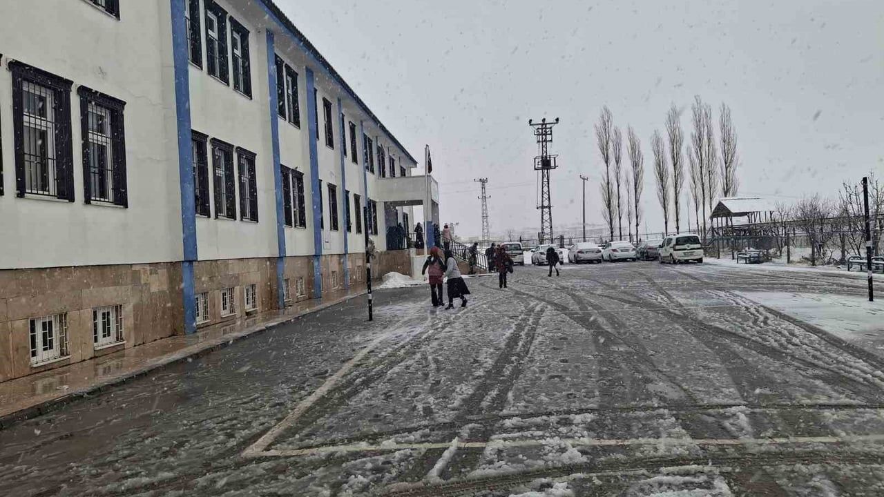 Adıyaman'da Tatil Haberi: Besni ve Tut'da Okullar 1 Gün Kapalı