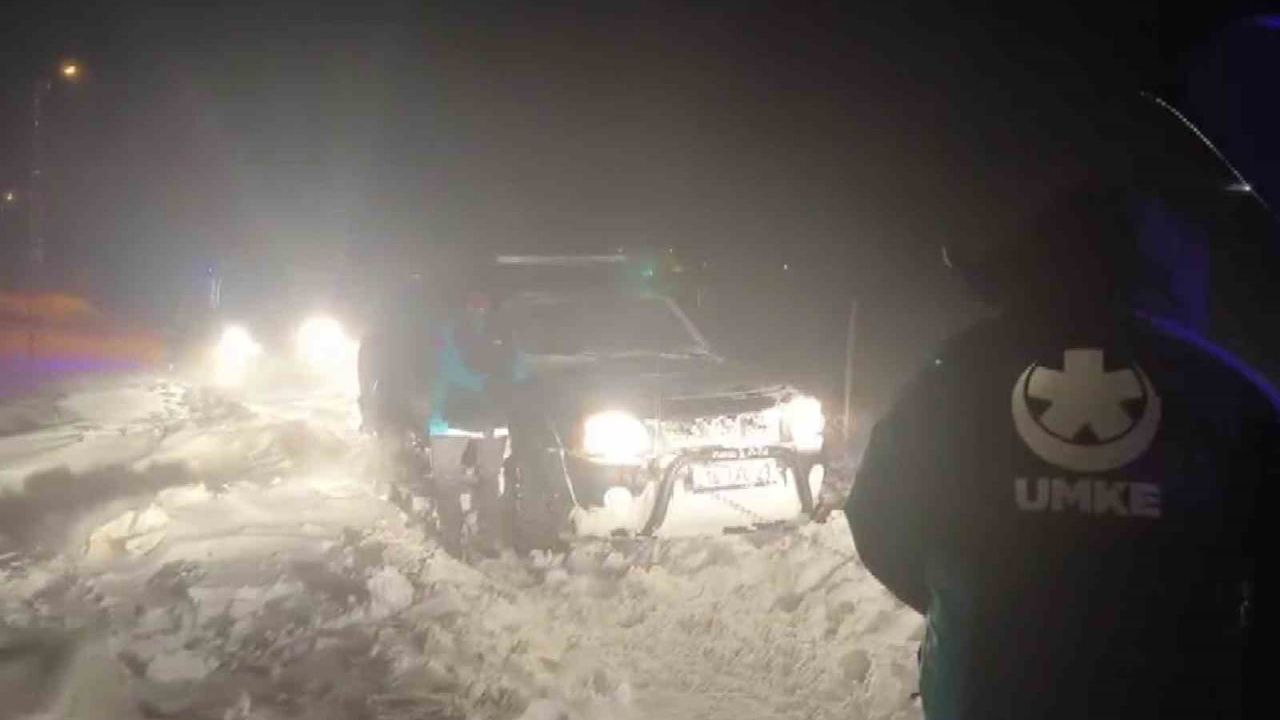 Adıyaman'da Yoğun Tipide Hasta Kurtarma Çabası