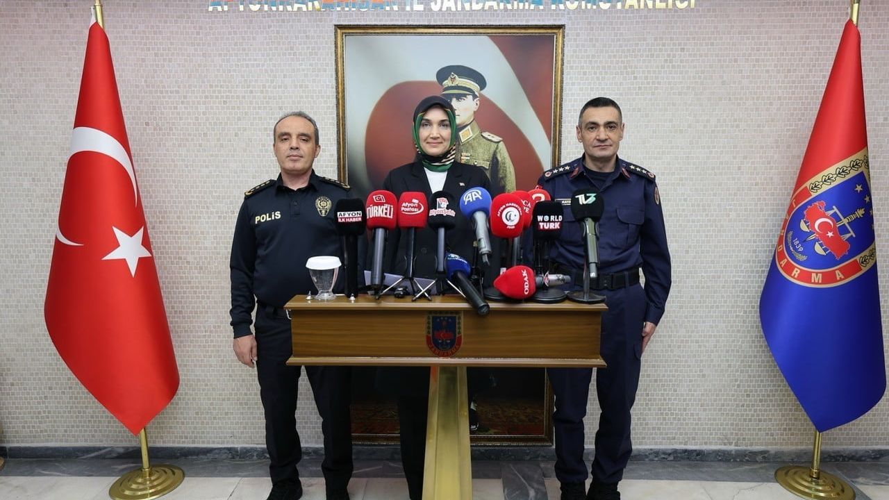 Afyonkarahisar'da 753 Aranan Kişi Yakalandı