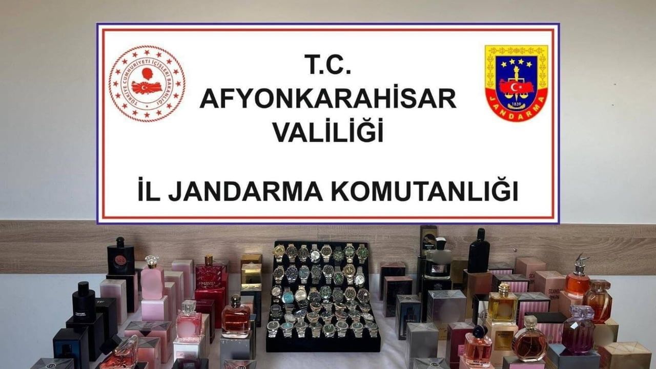 Afyonkarahisar'da Kaçak Parfüm ve Kol Saati Operasyonu