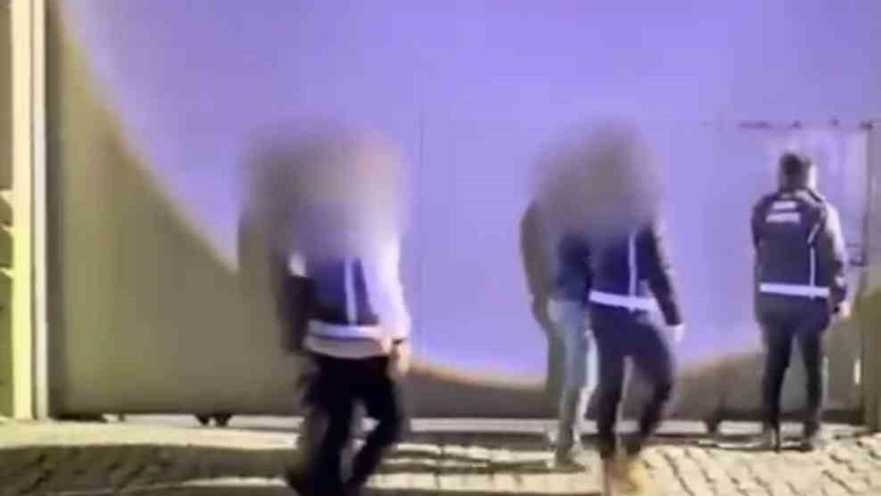 Ağrı'da 5 Şüpheli Yakalandı