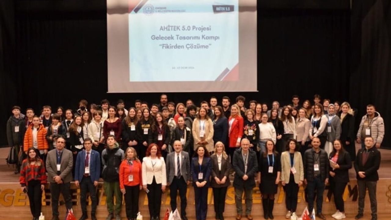 AHİTEK 5.0 Gelecek Tasarımı Kampı Başarıyla Tamamlandı