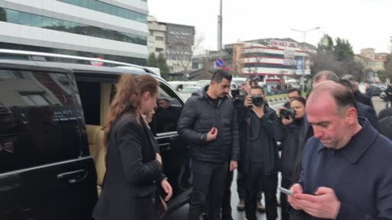 Aile Bakanı Göktaş'tan Atlas Çağlayan'a Taziye Ziyareti