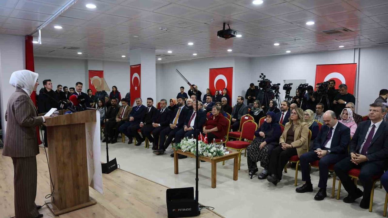 Aile ve Sosyal Hizmetler Bakanı Göktaş'tan Yaşlılara Yönelik Yeni Hizmetler