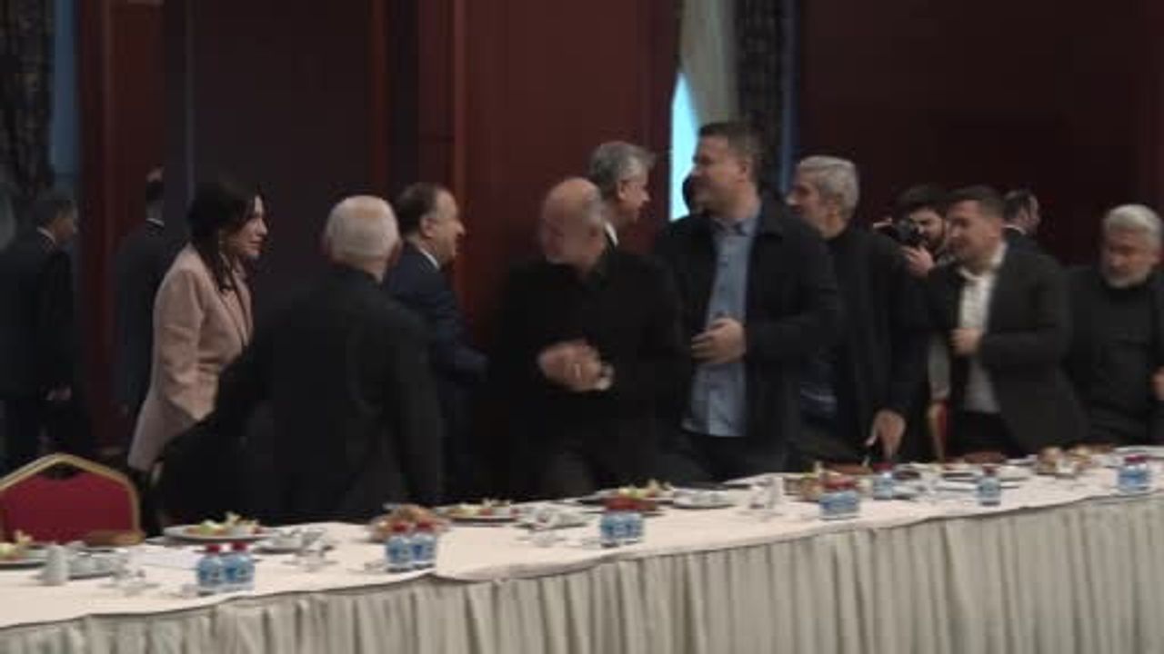 AK Parti'den CHP Genel Başkanı Özgür Özel'e Sert Eleştiri