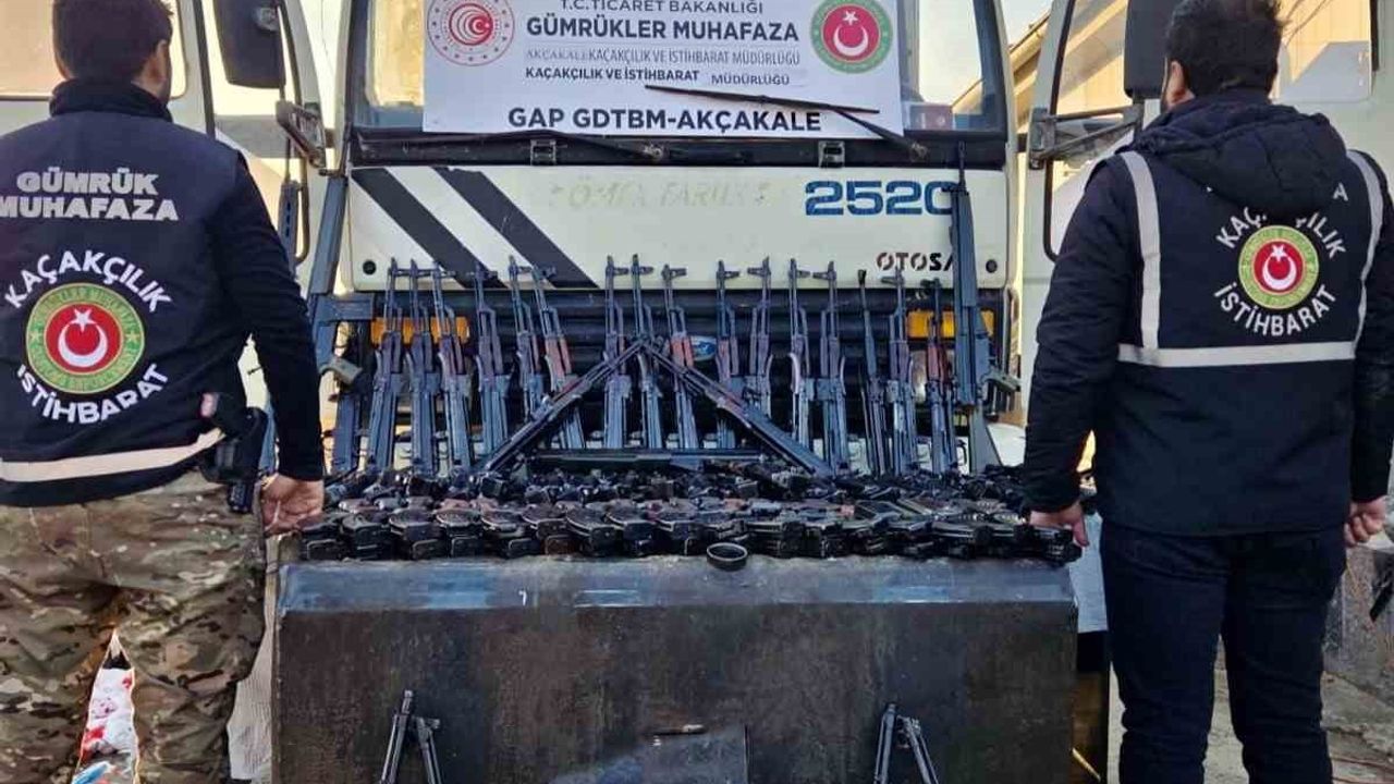 Akçakale Gümrüğünde Büyük Silah Ele Geçirildi