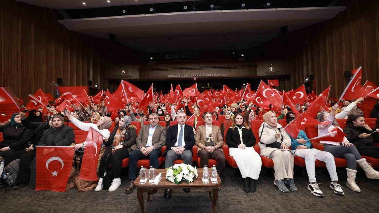 Akran Zorbalığında Ev İçindeki Tehlikelere Dikkat