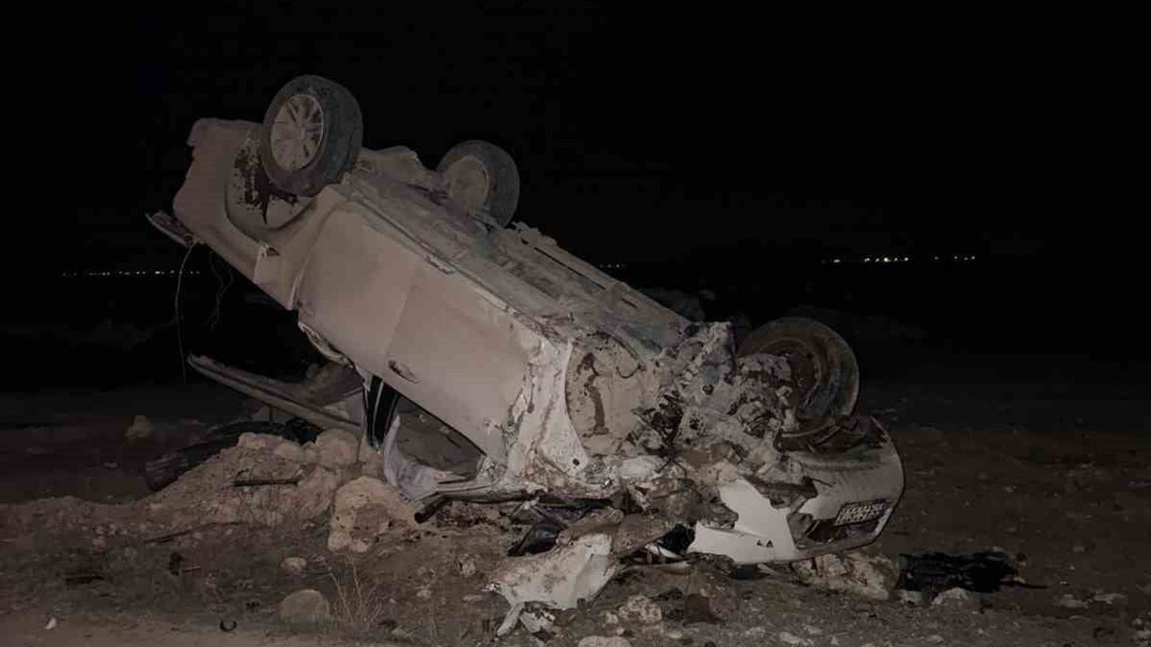 Aksaray'da Takla Atan Araçta 3 Yaralı