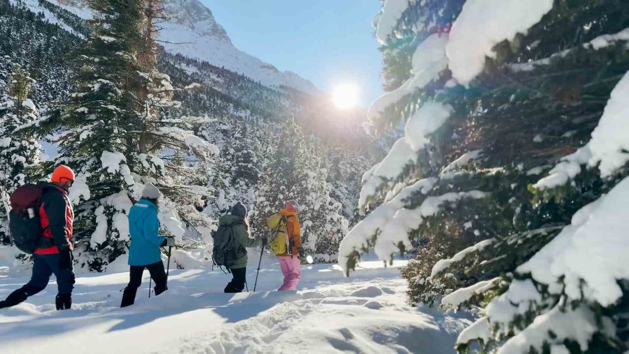 Aladağlar'da Kış Mevsiminde Görsel Şölen
