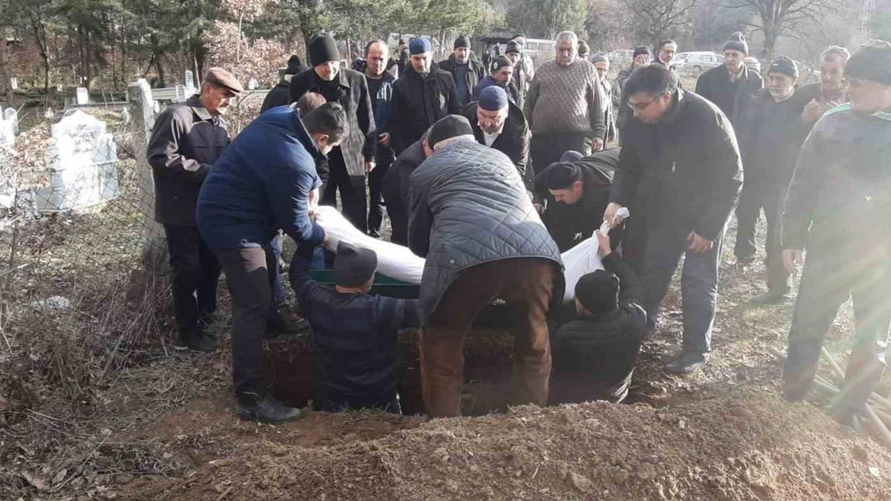 Ali Meşe Son Yolculuğuna Uğurlandı