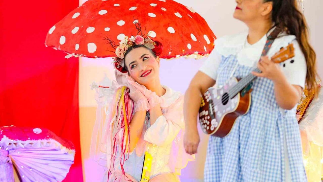 Aliağa Belediyesi'nden Çocuklara Tiyatro Keyfi