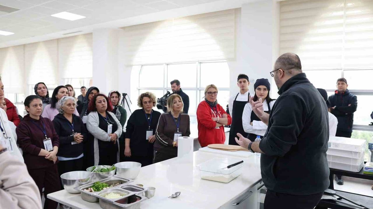 ALKÜ'den 40-60 Yaş Arası Bireylere 'Benim Üniversitem' Projesi