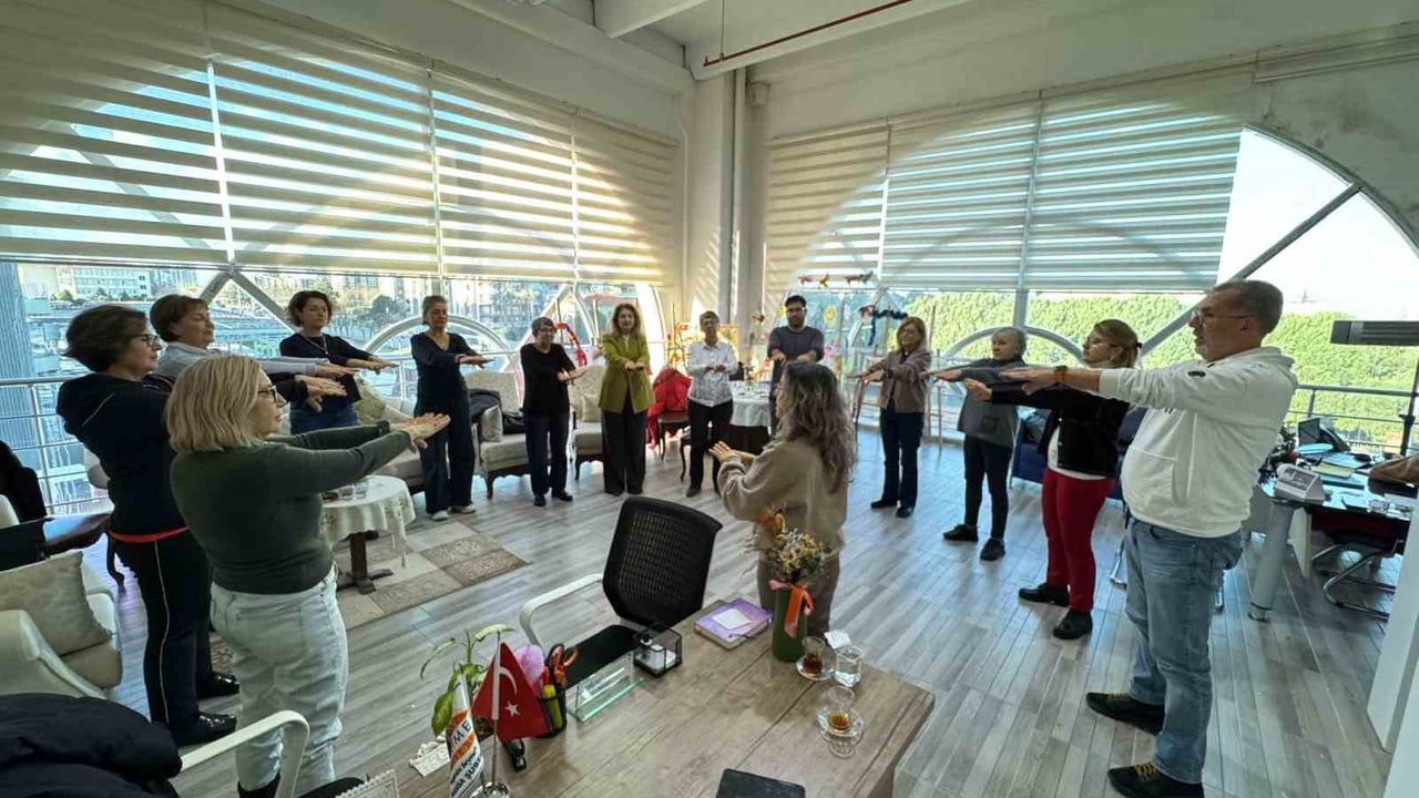 Alzheimer Hastası Yakınlarına Nefes Eğitimi Desteği