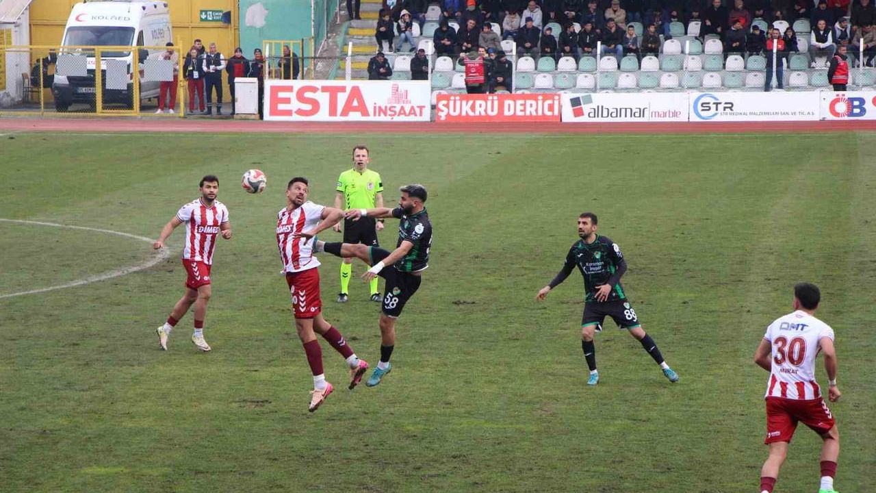 Amasyaspor ve Tokat Belediyespor Berabere Kaldı