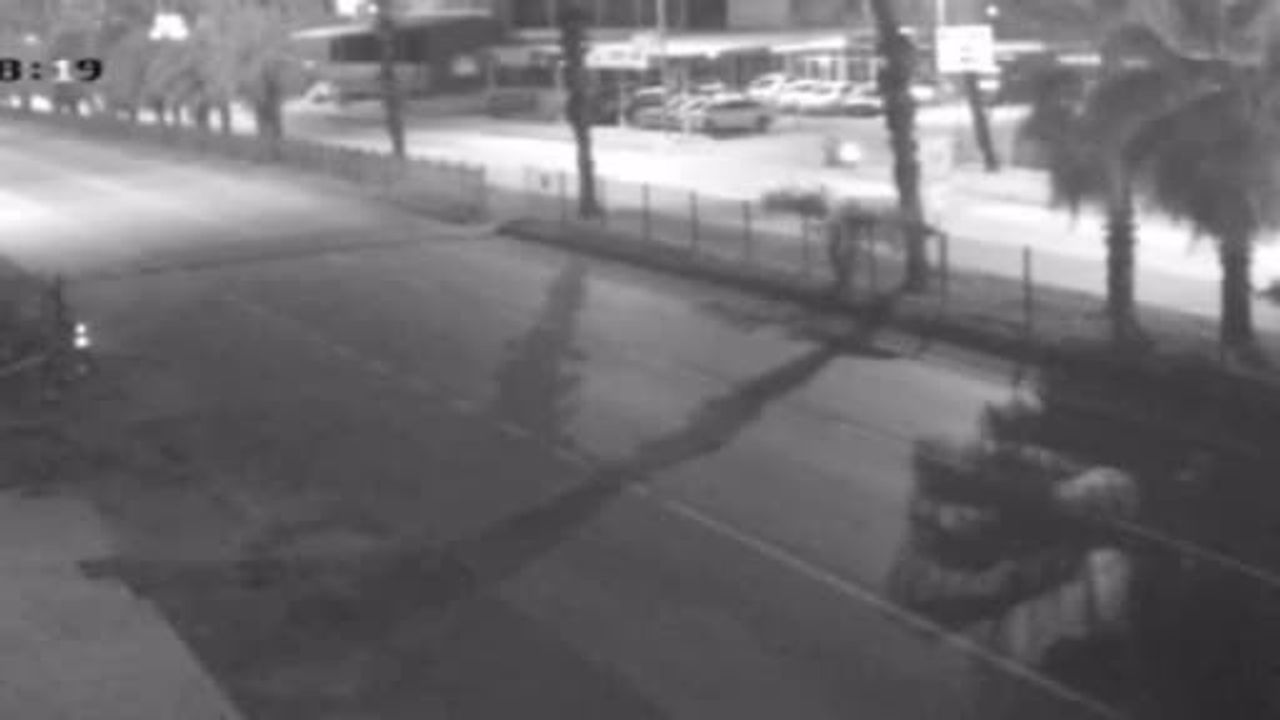 Antalya'da Feci Kaza: Emekli Polis Memuru Hayatını Kaybetti