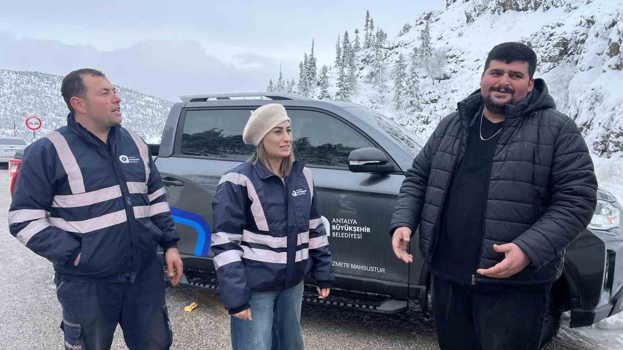 Antalya'da Karla Mücadele Çalışmaları