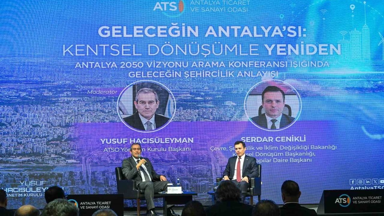 Antalya’da Kentsel Dönüşüm Paneli Gerçekleştirildi