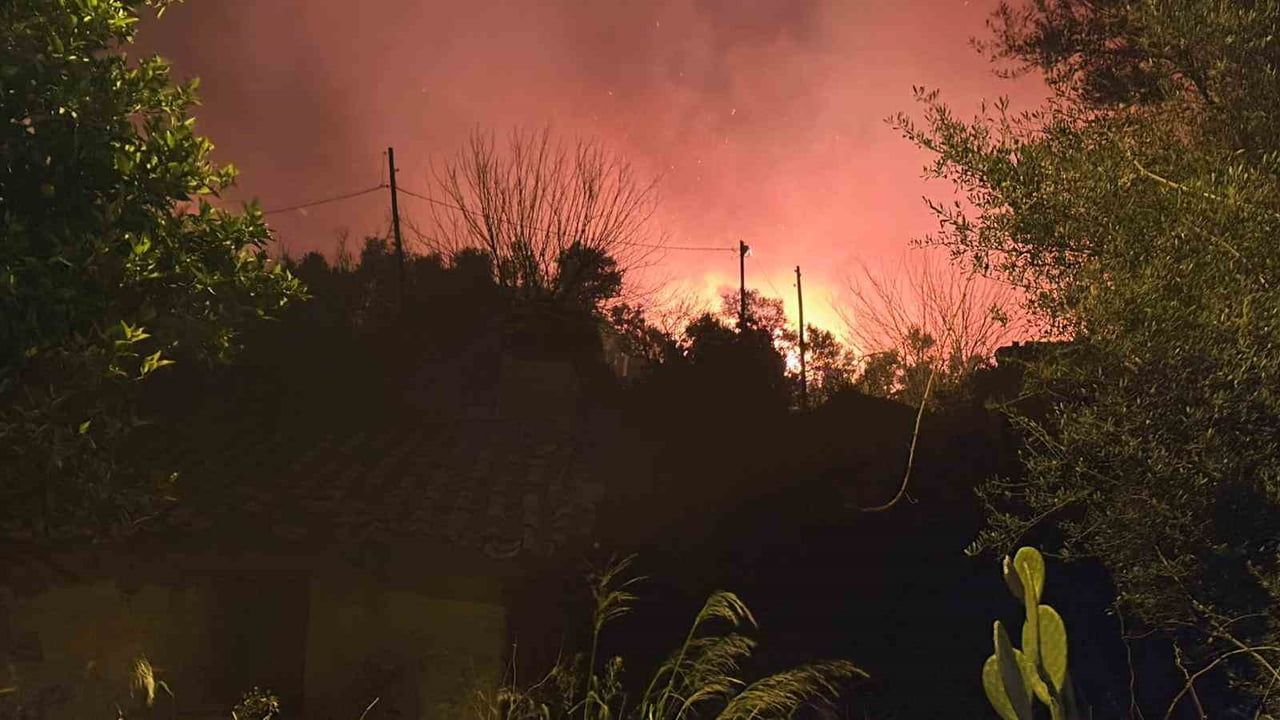 Antalya'da Orman Yangını Kontrol Altına Alındı
