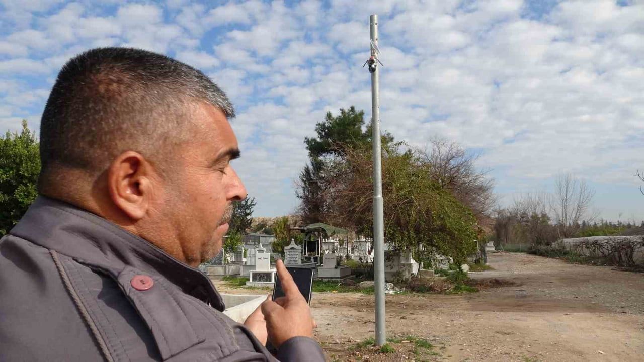 Antalya'da Uyuşturucu Problemi: Mezarlıklarda Gizli Muameleler