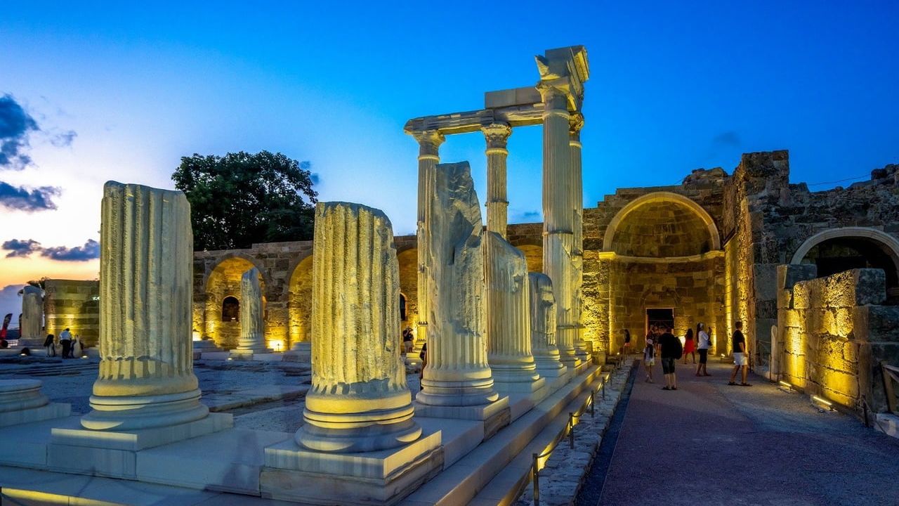 Antalya Müze ve Ören Yerleri Ziyaretçi Sayısında Rekor Kırdı