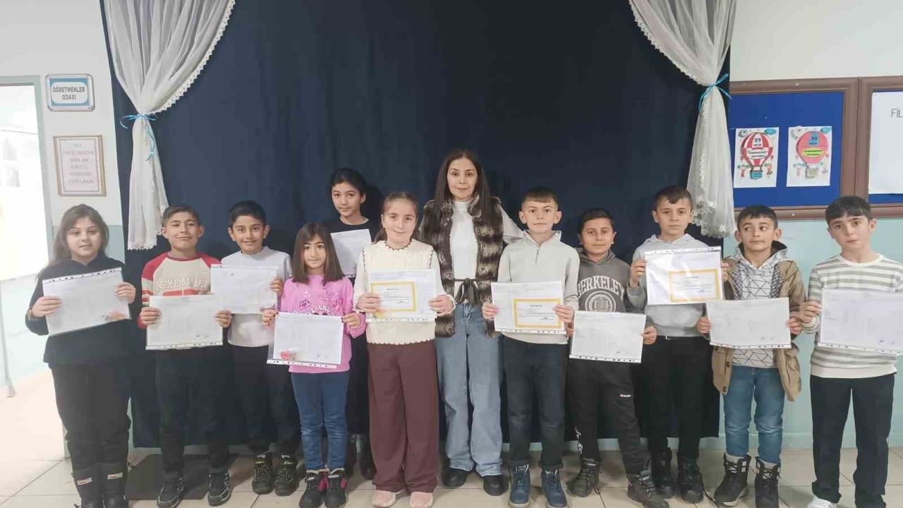 Ardahan'da Karneler Dağıtıldı