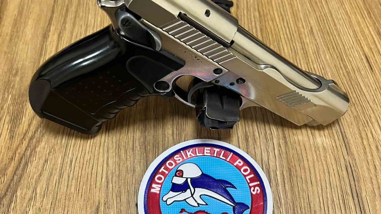 Arnavutköy'de Düğün Konvoyunda Silah İle İlgili Olay