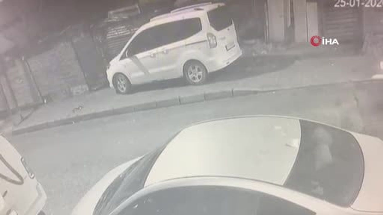 Arnavutköy'de Haraç Çetesine Operasyon: 5 Şüpheli Yakalandı