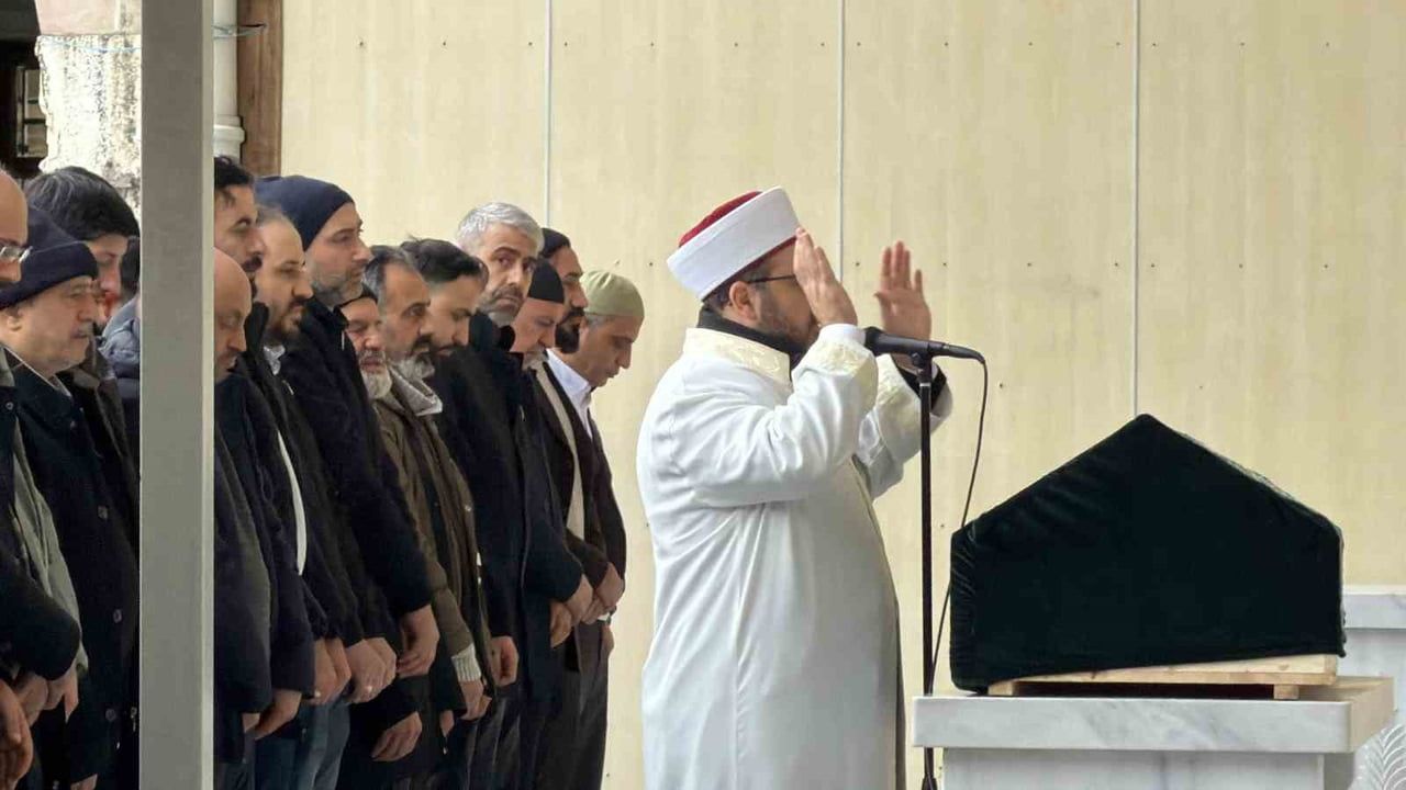 Arnavutköy'de Silahlı Saldırı: Reşit Timuçin Son Yolculuğuna Uğurlandı