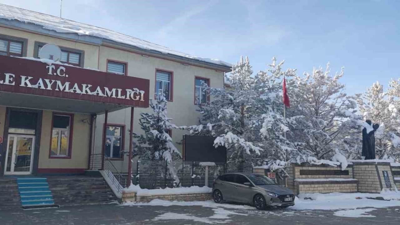 Aşkale'de Dondurucu Soğuklar Hayatı Olumsuz Etkiliyor