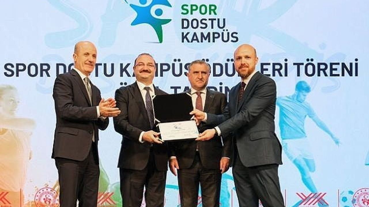 Atatürk Üniversitesi'nde Spor Dostu Kampüs Sertifikası Töreni