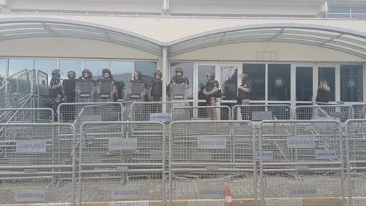 Avcılar Belediye Başkanı Çaykara'nın Savunması: İhalelerde İmza Yetkisi Yoktur