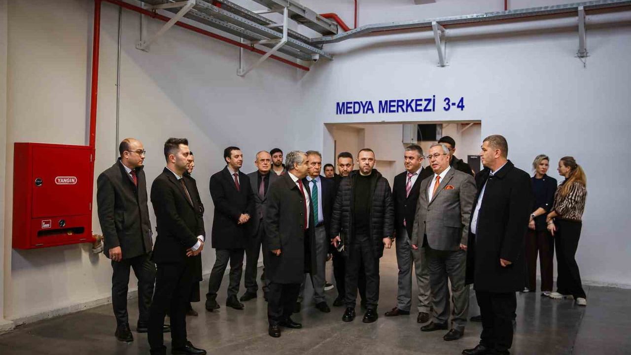 Aydın Adnan Menderes Üniversitesi'nden Kariyer Odaklı Fuar Alanı Değerlendirmesi