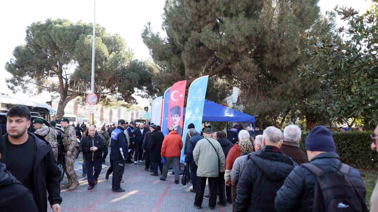 Aydın Büyükşehir Belediyesi'nden Miraç Kandili Hayrı