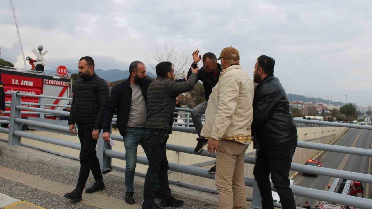 Aydın'da Çocuğunu Görmek İçin Tehlikeye Atılan Baba Ikna Edildi
