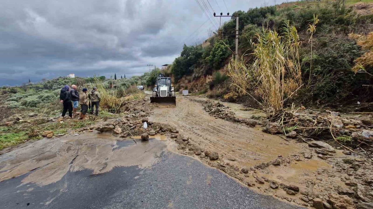 Aydın'da Kuvvetli Yağışa Anında Müdahale