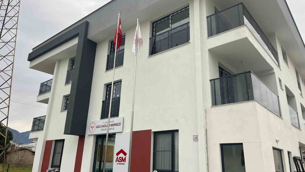 Aydın'da Sağlık Ocağında Elektrik Kesintisi ve Tartışmalar