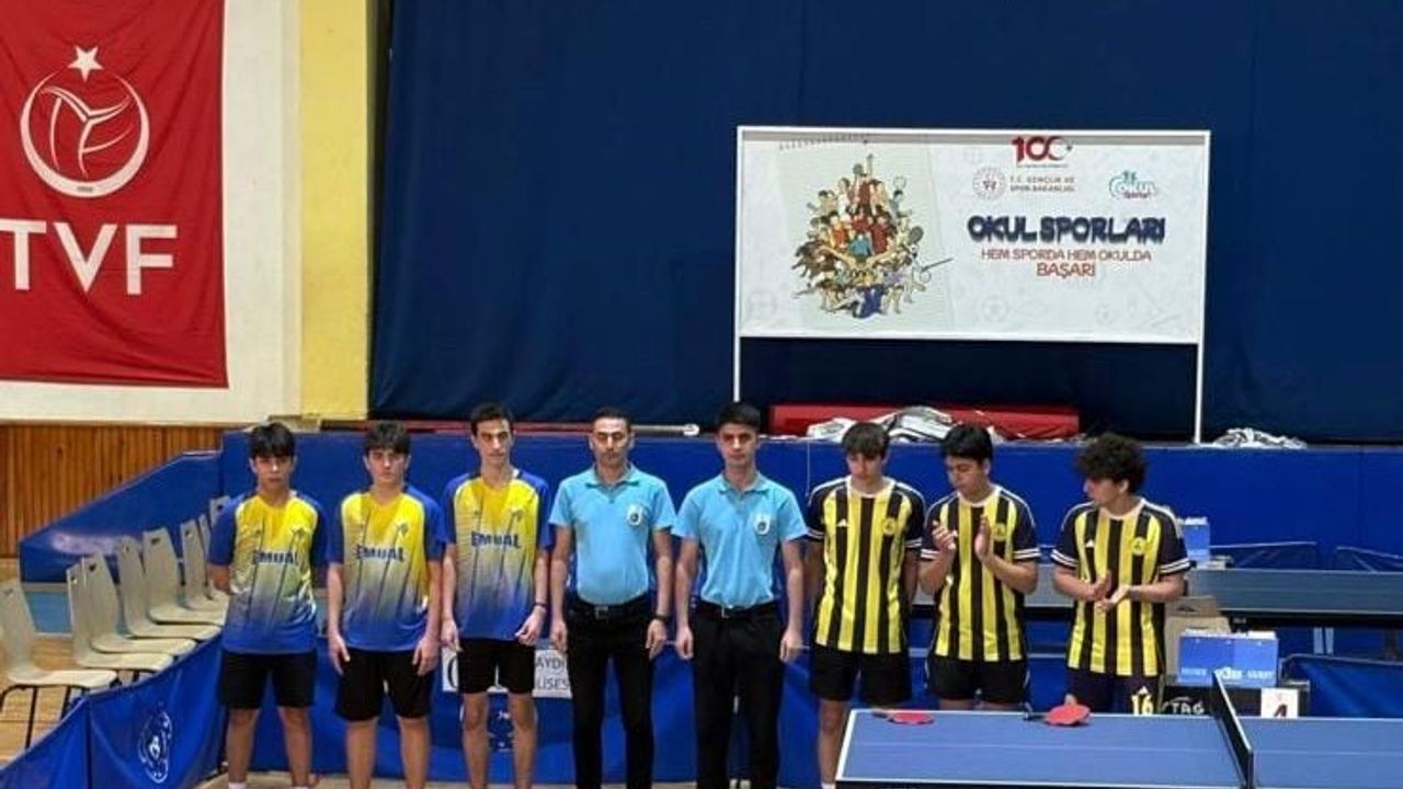 Aydın Lisesi Masa Tenisi Takımından İl Şampiyonluğu