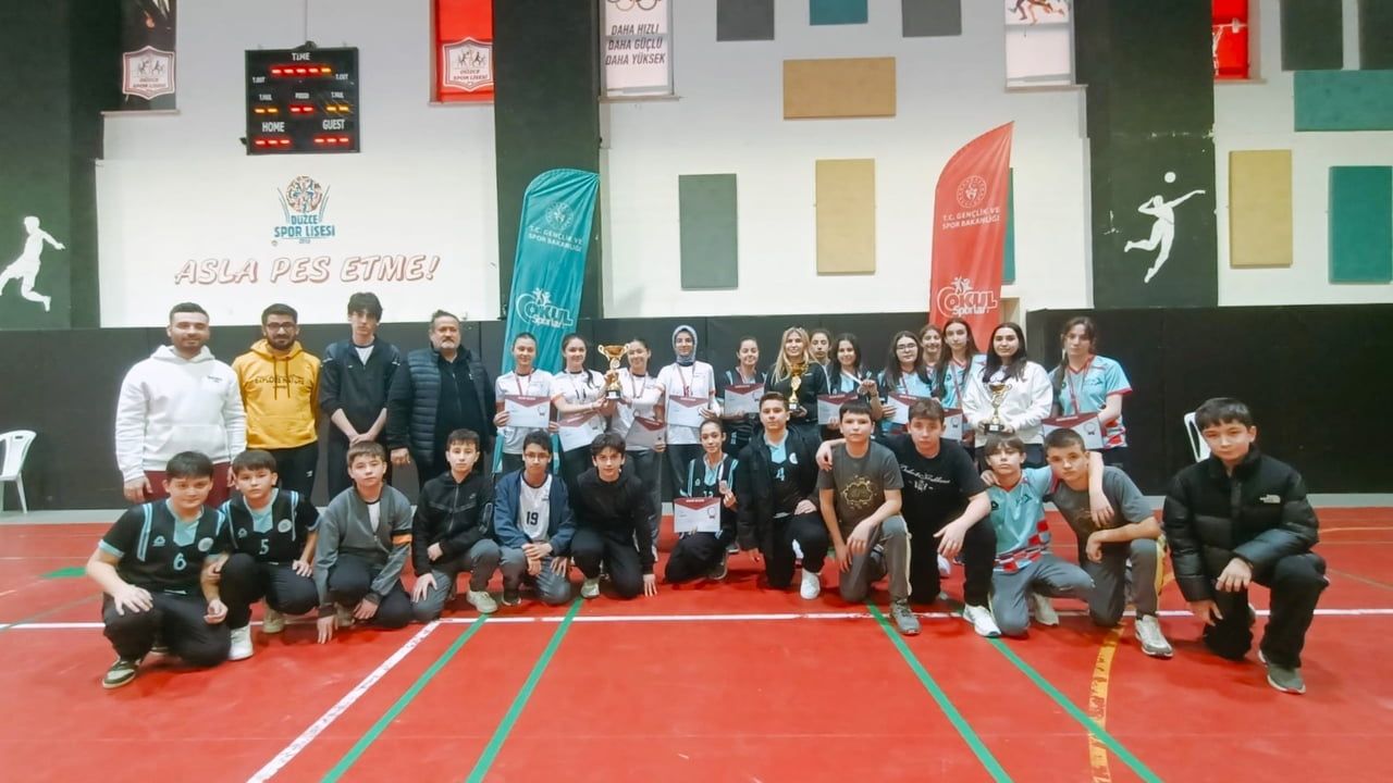 Badminton Yıldızlar İl Birinciliği Sonuçlandı