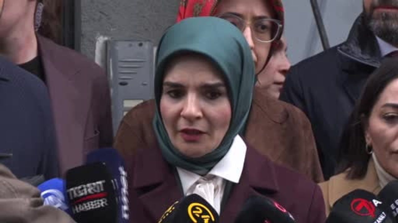 Bakan Göktaş, İBB Kreşinde İstismar İddiaları Üzerine Aileyi Ziyaret Etti